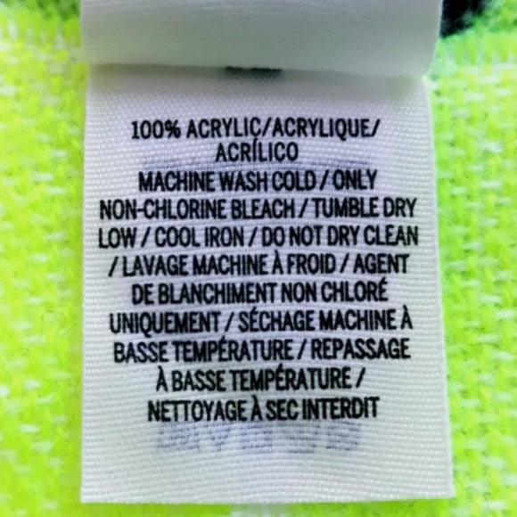 Victoria's Secret PINK Neon Blanket Scarf - Picture 3 of 4